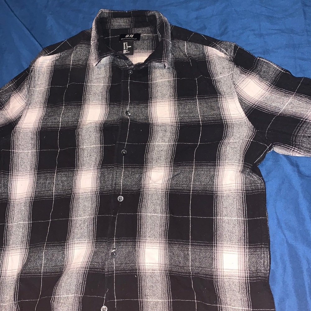 Medium black and white flannel